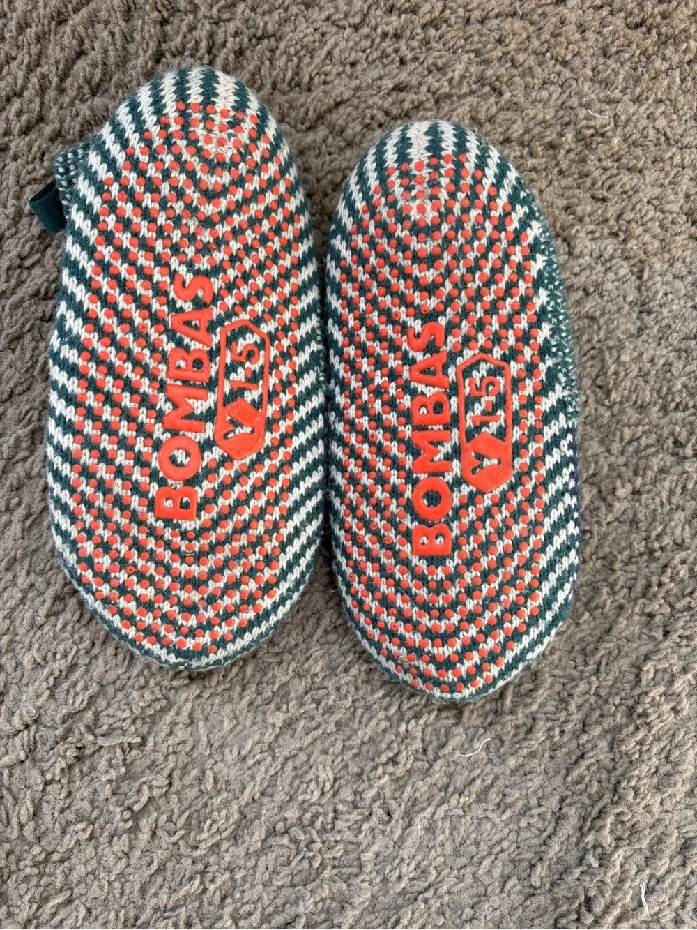 Bombas Kids Two-Tone Knit Slip-Ons in Green and Navy